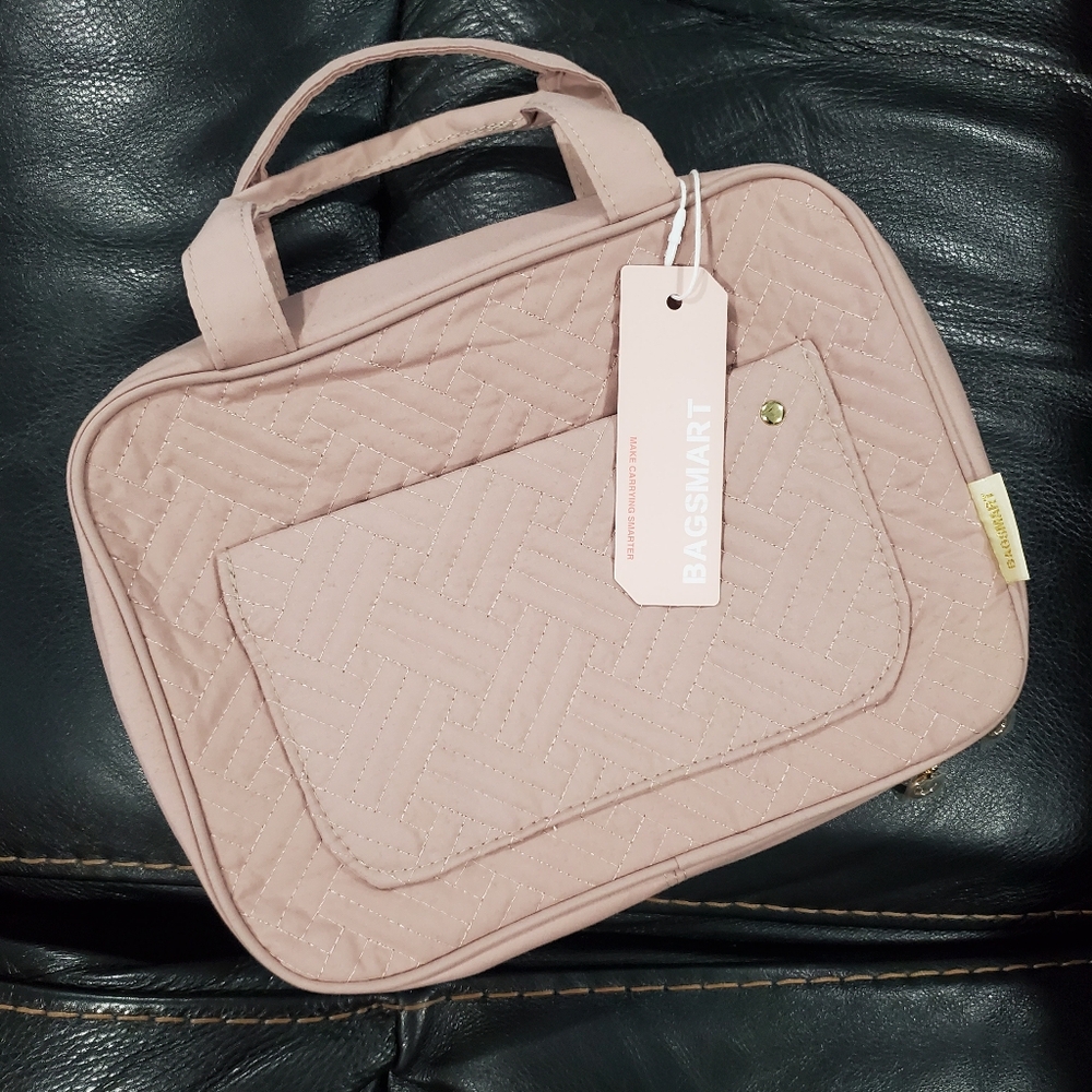 NWT Bonchemin Pink The Space Saver Toiletry cosmetic makeup travel Bag